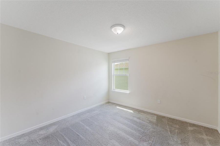 Spacious, unfurnished interior of a new home in Belle Haven, Davenport (Image 11).