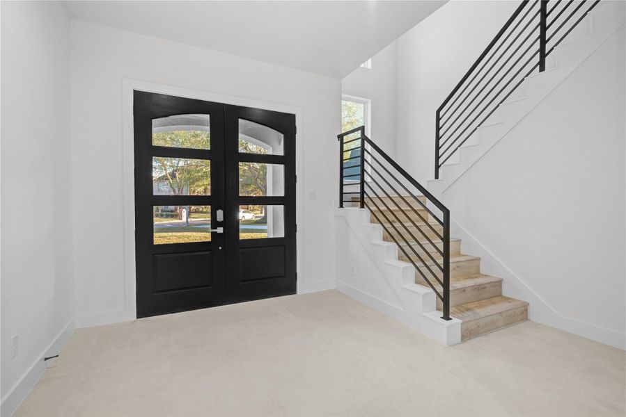 Spacious, unfurnished interior of a new home in , Houston (Image 37).