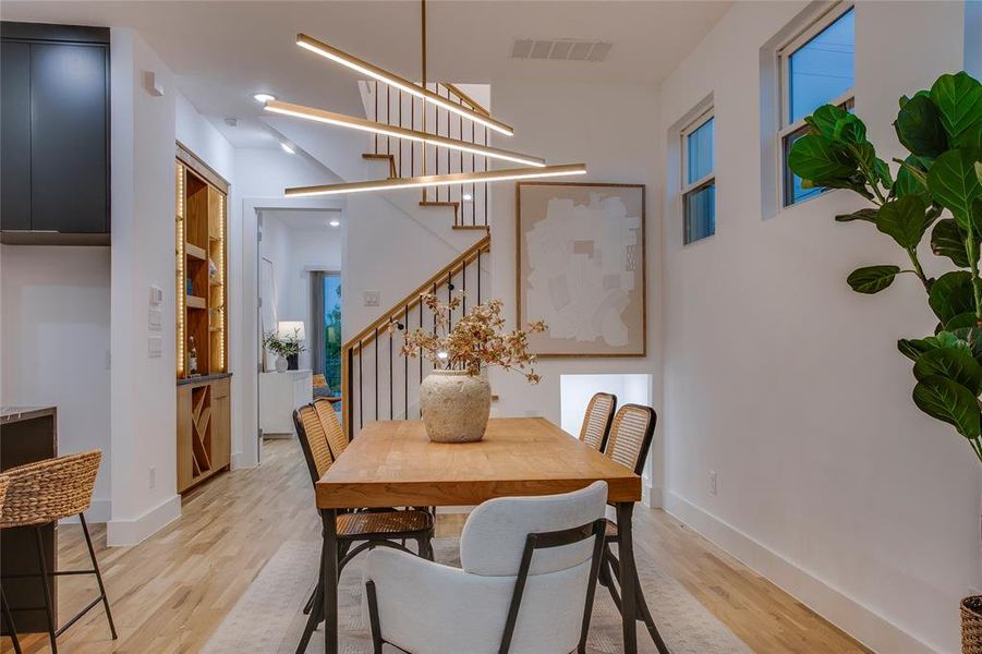 Furnished interior view inside a new home in , Dallas (Image 15).