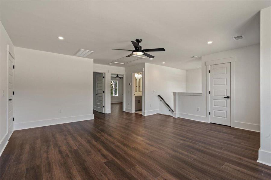 Spacious, unfurnished interior of a new home in , Awendaw (Image 33). Spacious, unfurnished interior of a new home in , Awendaw (Image 33).