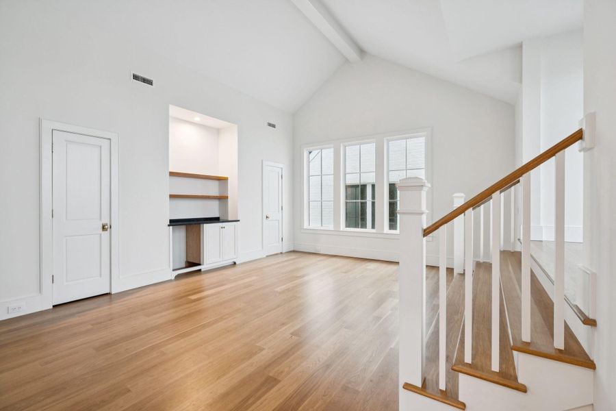 Image 66 of a home in .