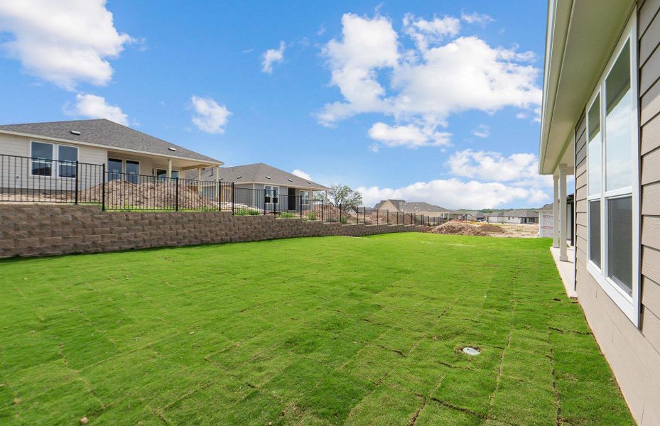 Exterior details and patio area of a home in Sun City Texas, Georgetown (Image 3).