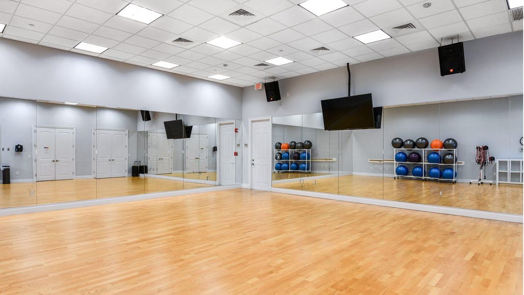 14 lrg_pga_village_verano_fitness_center