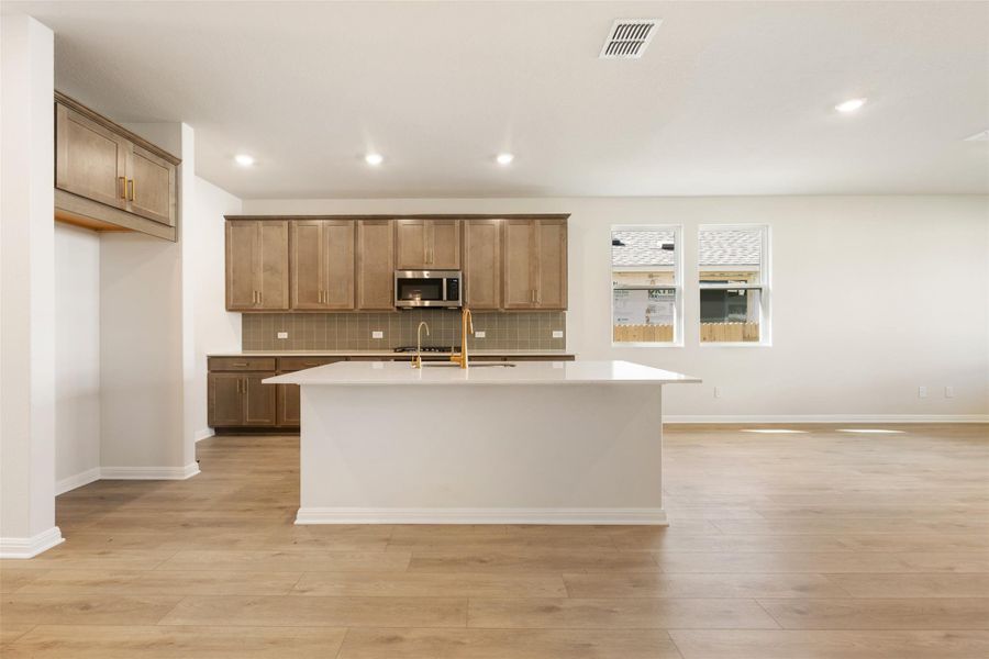 Furnished interior view inside a new home in Patterson Ranch, Georgetown (Image 19).