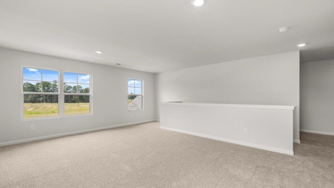 Spacious, unfurnished interior of a new home in South Wind, Union City (Image 17).