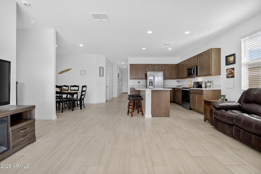 016_046_a4m_st 016_046_a4m_st