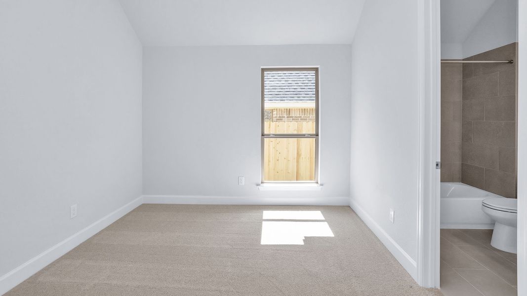 Spacious, unfurnished interior of a new home in Woodhavyn, Magnolia (Image 24).