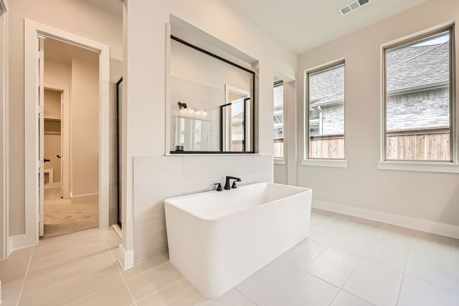 Plan 859 Representative Photo - Main Bathroom Plan 859 Representative Photo - Main Bathroom