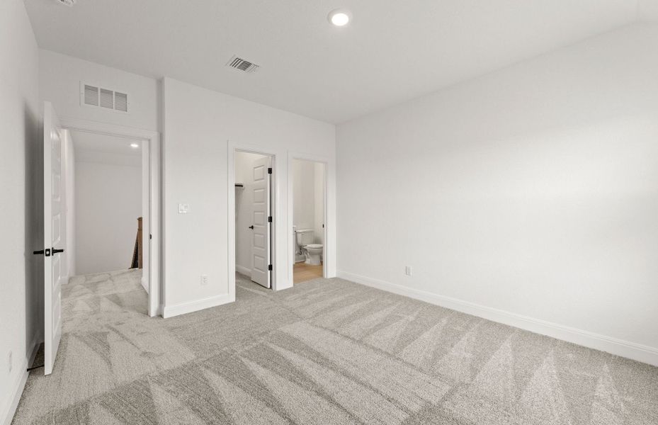 Spacious, unfurnished interior of a new home in Santa Rita Ranch, Liberty Hill (Image 43). Spacious, unfurnished interior of a new home in Santa Rita Ranch, Liberty Hill (Image 43).