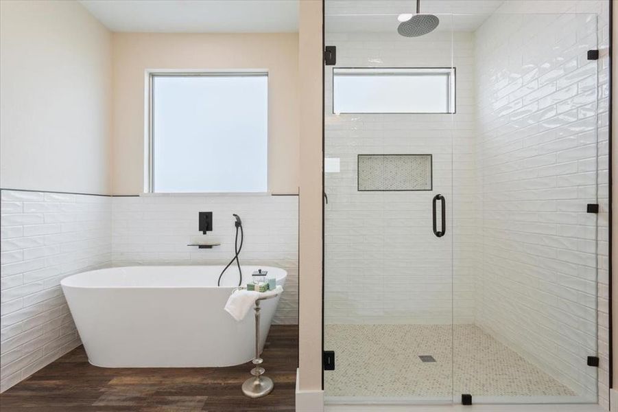 Furnished interior view inside a new home in , Waco (Image 18).