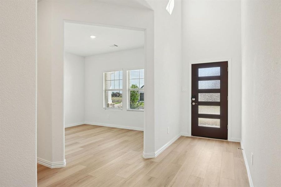 Photo is not of the actual home, but is an inspirational photo of builder’s model home and may depict options, furnishings, and/or decorator features that are not included.