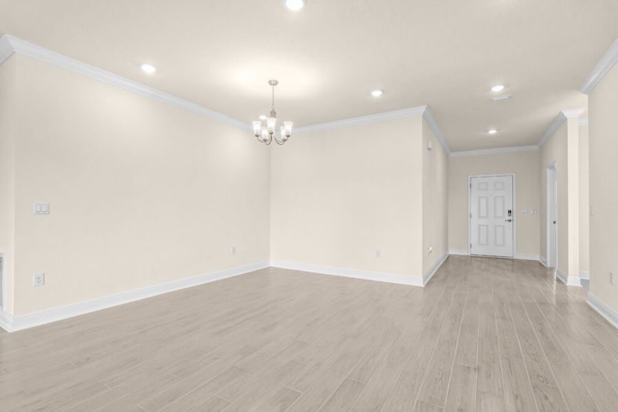 Spacious, unfurnished interior of a new home in Lake Merial, Panama City (Image 36).