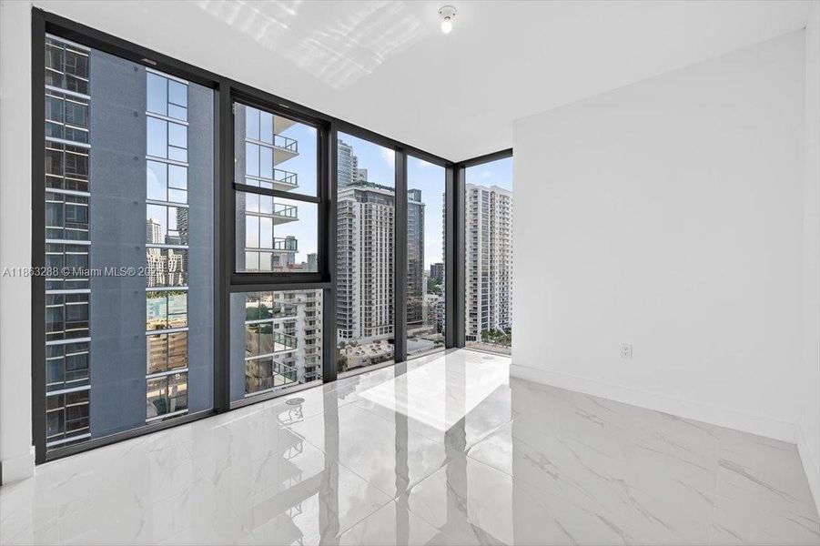 Image 38 of a home in .