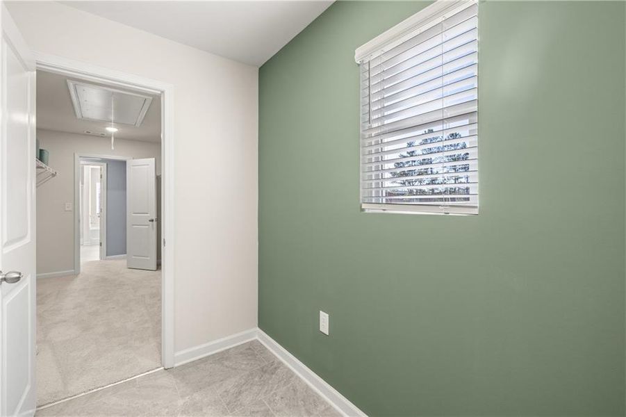 Spacious, unfurnished interior of a new home in Lake Carlton, Loganville (Image 21). Spacious, unfurnished interior of a new home in Lake Carlton, Loganville (Image 21).
