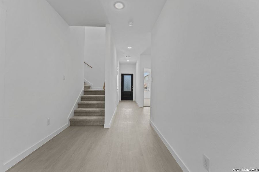 Spacious, unfurnished interior of a new home in Grace Gardens, San Antonio (Image 30). Spacious, unfurnished interior of a new home in Grace Gardens, San Antonio (Image 30).
