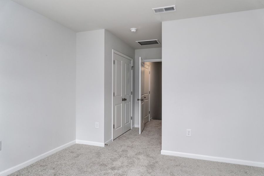 Spacious, unfurnished interior of a new home in Jordan Grove, Conway (Image 35).