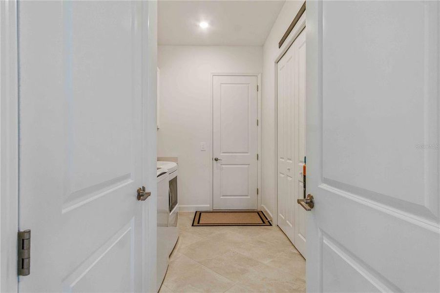 Spacious, unfurnished interior of a new home in , Port Charlotte (Image 25). Spacious, unfurnished interior of a new home in , Port Charlotte (Image 25).