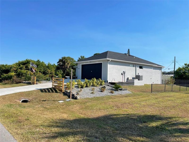 Exterior details and patio area of a home in , Port Charlotte (Image 38). Exterior details and patio area of a home in , Port Charlotte (Image 38).