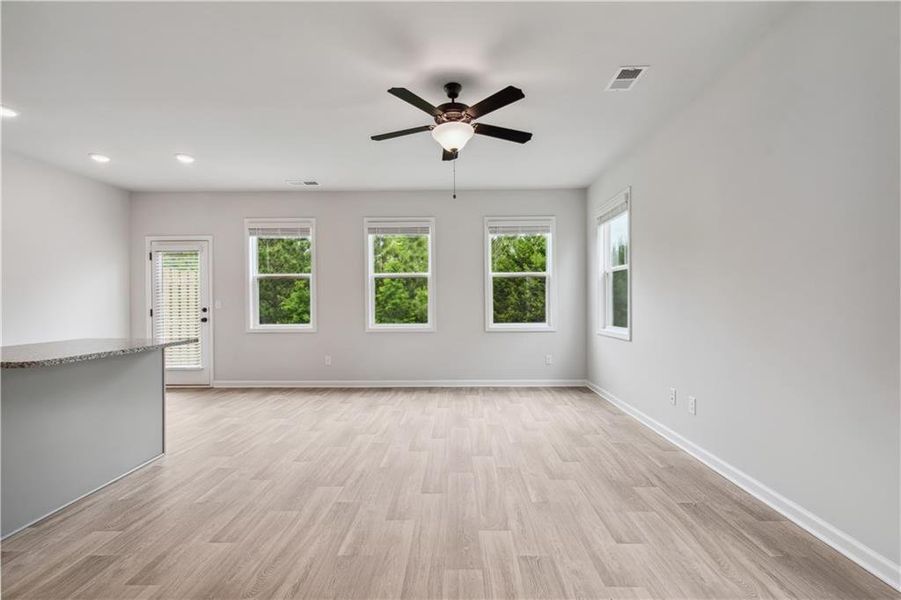 Spacious, unfurnished interior of a new home in , Cleveland (Image 19).