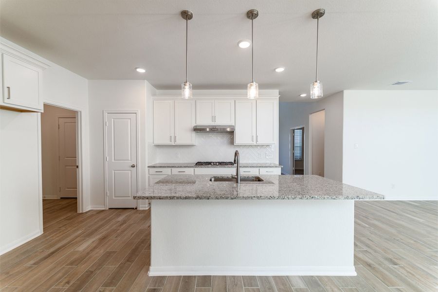 Furnished interior view inside a new home in Lago Mar, Texas City (Image 6).