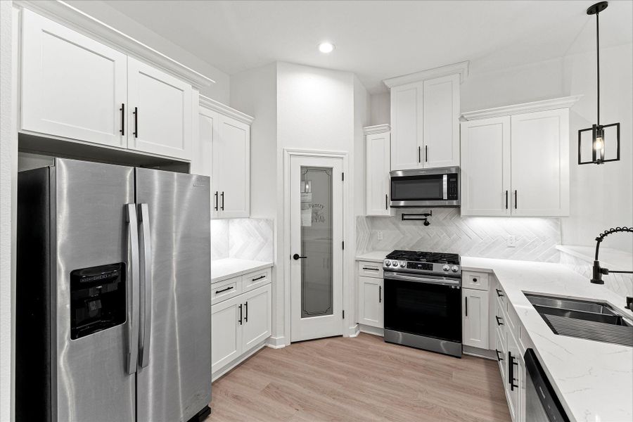 Furnished interior view inside a new home in , Willis (Image 6).