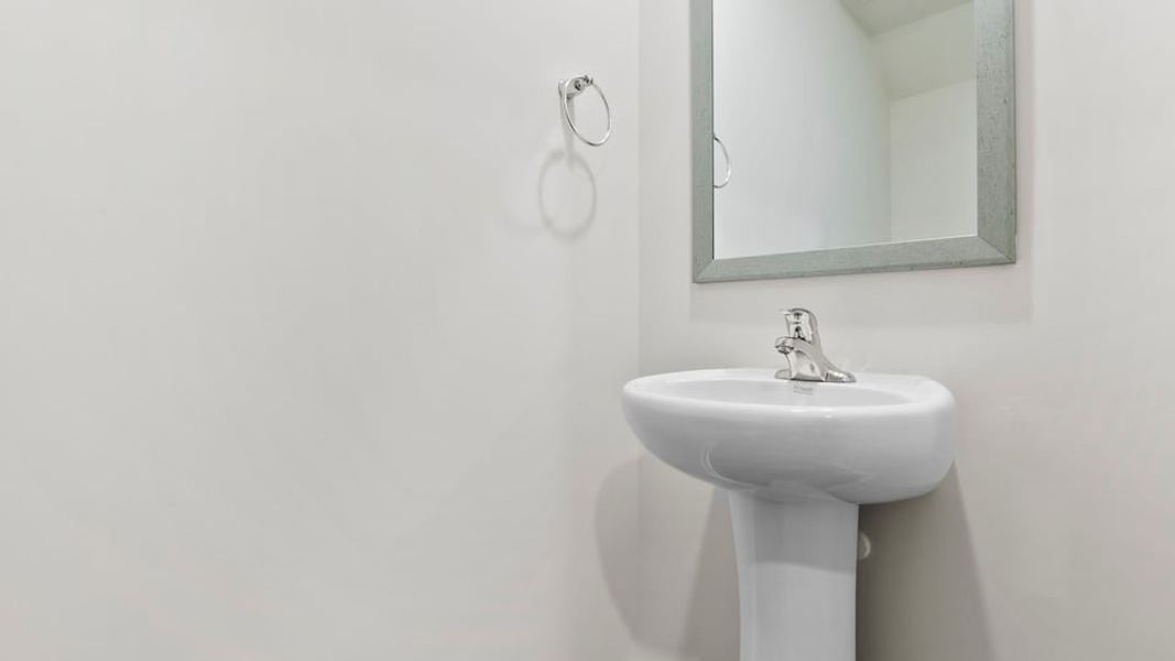 Close-up of interior finishes inside a home in Baxter Village, Boiling Springs (Image 13).