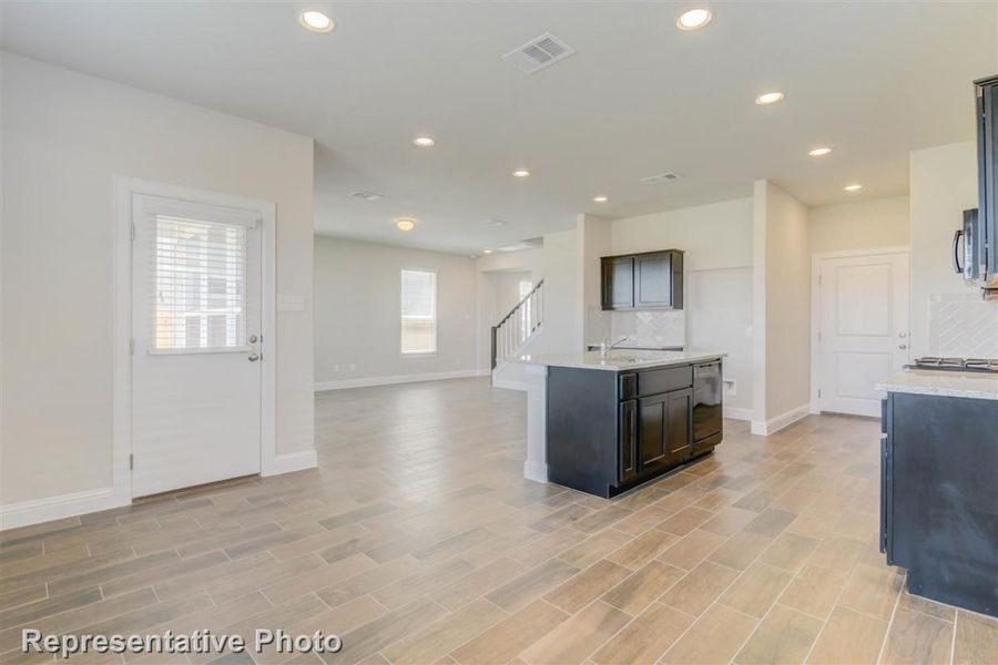 Representative furnished interior of a home built from the Hymeadow 1782 by Brohn Homes in Hymeadow, Maxwell (Image 11). Representative furnished interior of a home built from the Hymeadow 1782 by Brohn Homes in Hymeadow, Maxwell (Image 11).