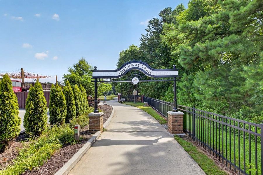Image 6 of a home in The Preserve at Killian Hill.