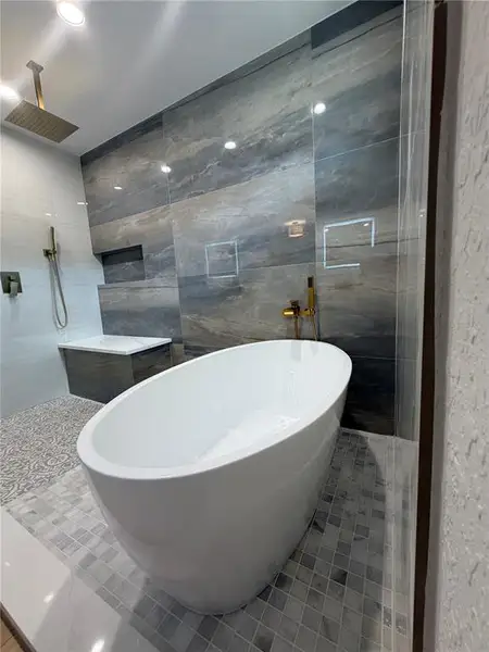 Image 31 of a home in .
