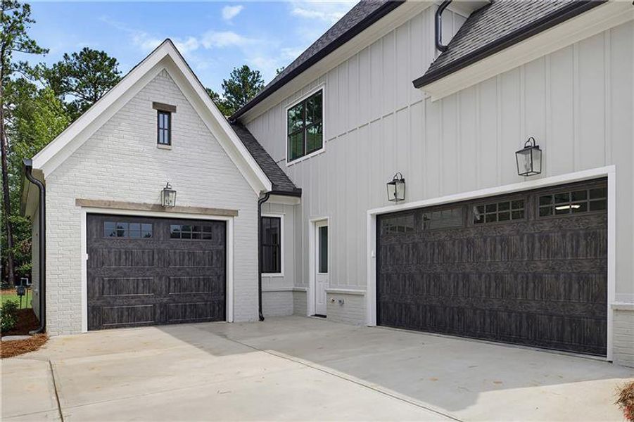 Exterior details and patio area of a home in , Newnan (Image 25).