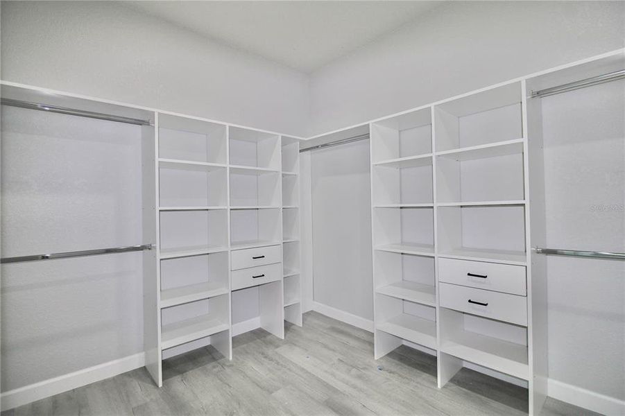 Furnished interior view inside a new home in , Sebring (Image 4).