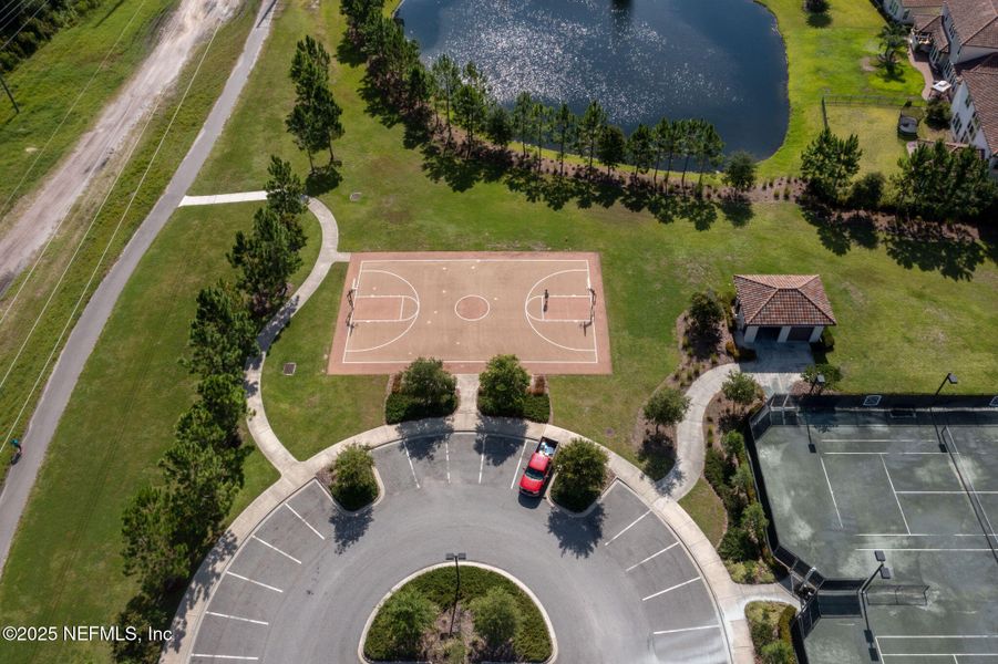Community amenities in Tamaya, Jacksonville (Image 47).