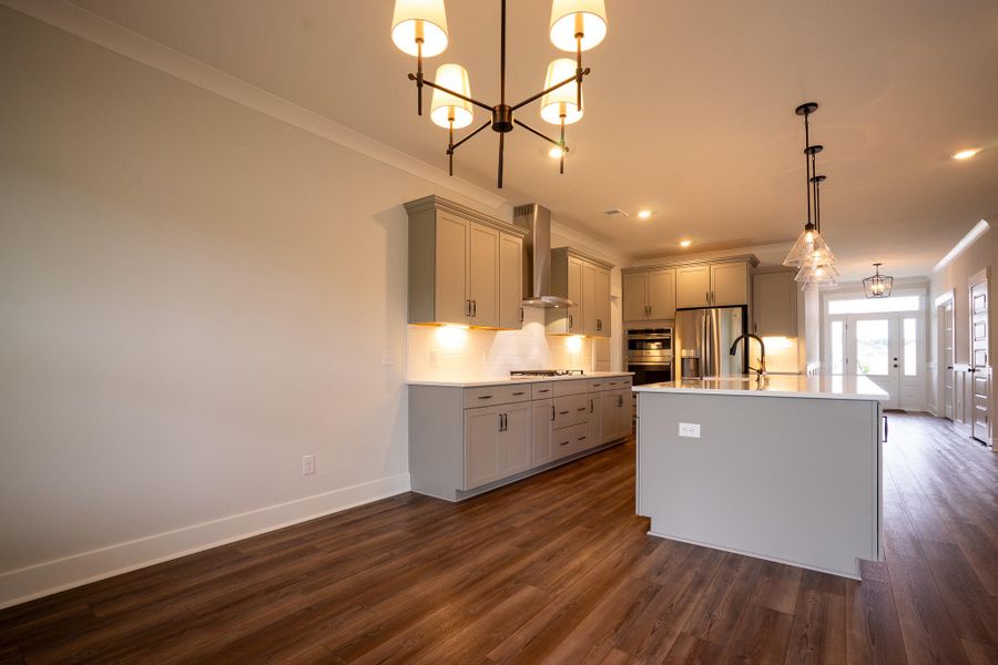 Image 47 of a home in Hewing Farms.