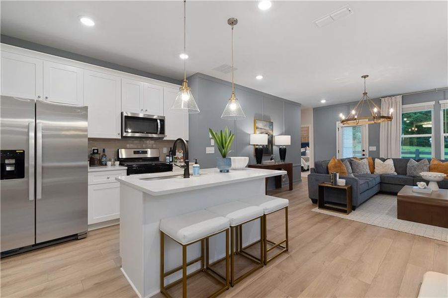 Furnished interior view inside a new home in Abbotts Crossing, Conyers (Image 5).