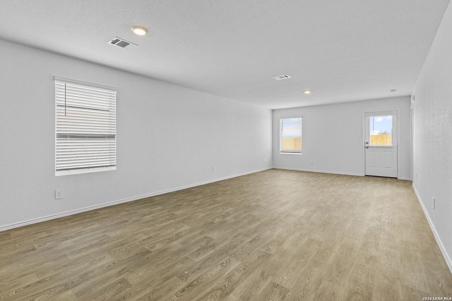 Spacious, unfurnished interior of a new home in Hickory Ridge, Elmendorf (Image 22).