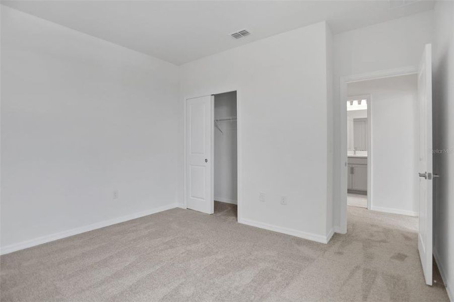 Spacious, unfurnished interior of a new home in Seaire, Parrish (Image 29).