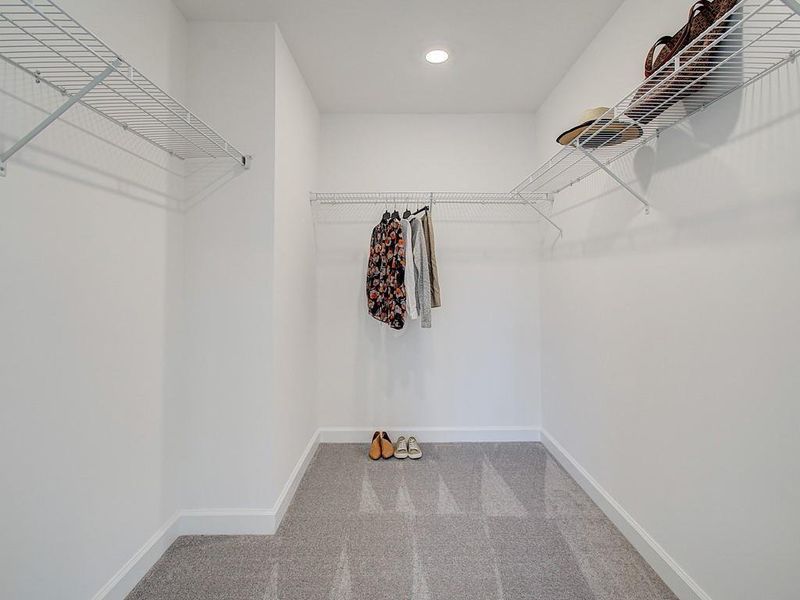 Spacious, unfurnished interior of a new home in Wilkins Walk, Mableton (Image 31).