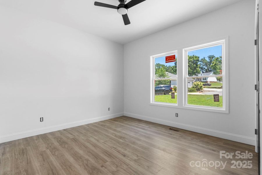 Spacious, unfurnished interior of a new home in , Claremont (Image 12).