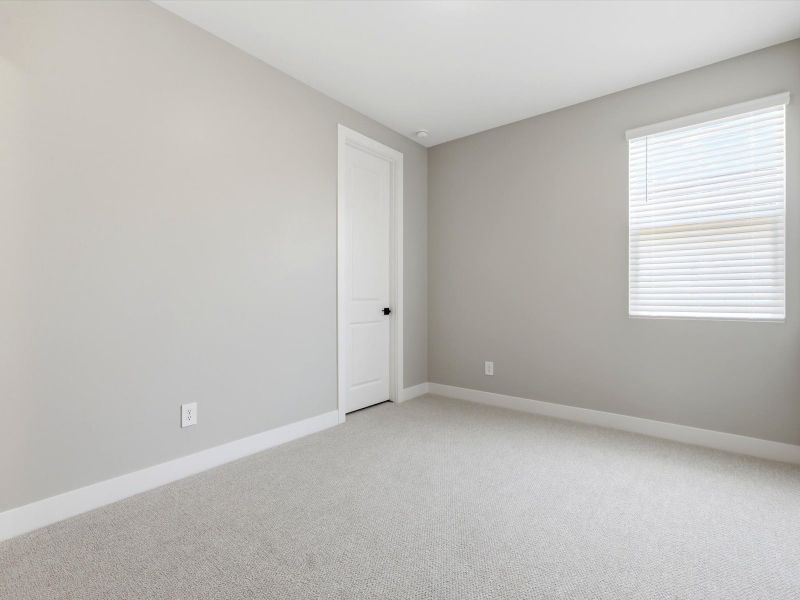 Spacious, unfurnished interior of a new home in Abel Ranch Reserve Series, Goodyear (Image 19).