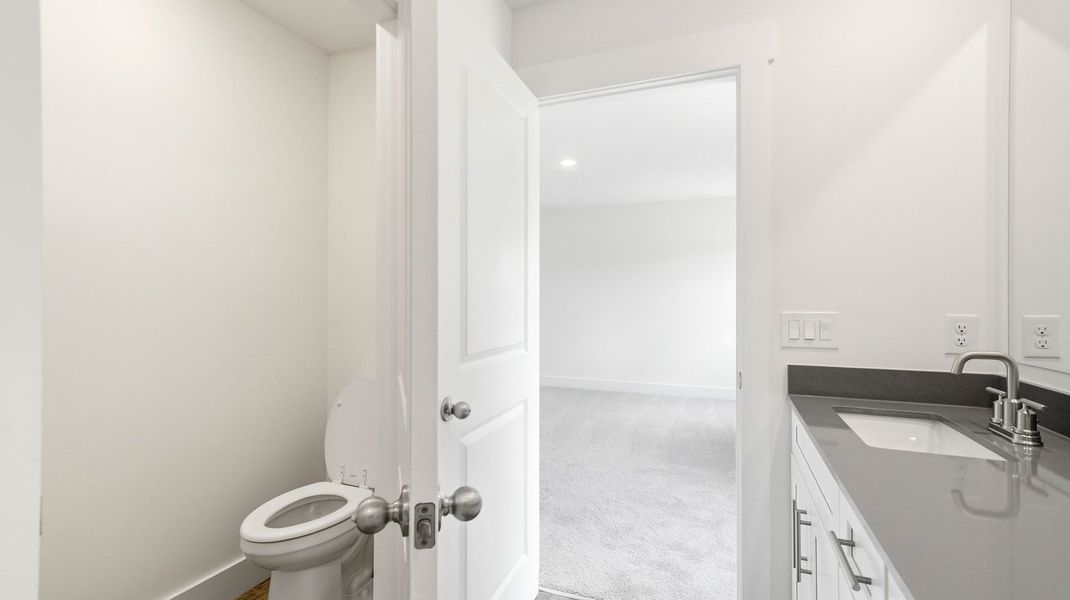 Furnished interior view inside a new home in Fieldcrest Acres, Blountville (Image 15).