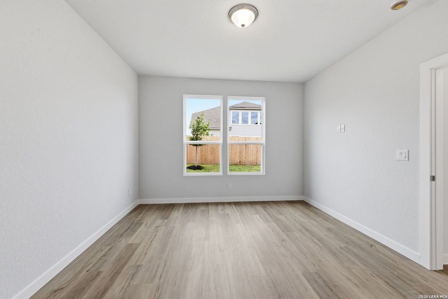 Spacious, unfurnished interior of a new home in Talley Fields, San Antonio (Image 19).