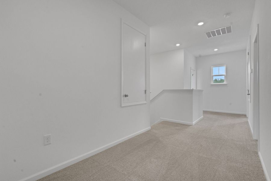 2,520sf New Home in Apopka, FL.  - Slide 36