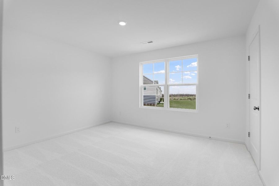 SUN_WesleyDowns_Pic_Davidson-14