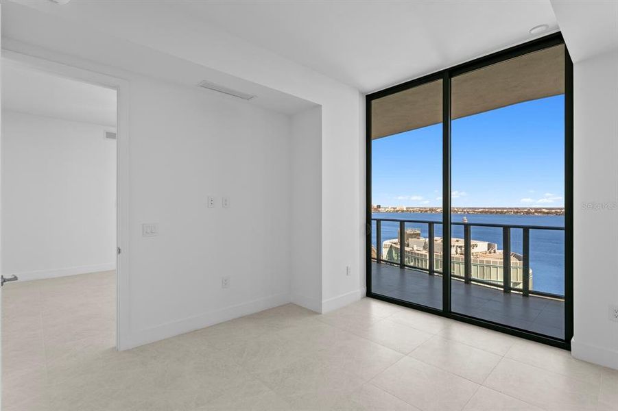 Spacious, unfurnished interior of a new home in , Tampa (Image 30). Spacious, unfurnished interior of a new home in , Tampa (Image 30).
