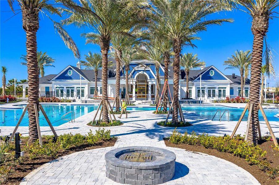 Community amenities in Wellen Park, Venice (Image 32).