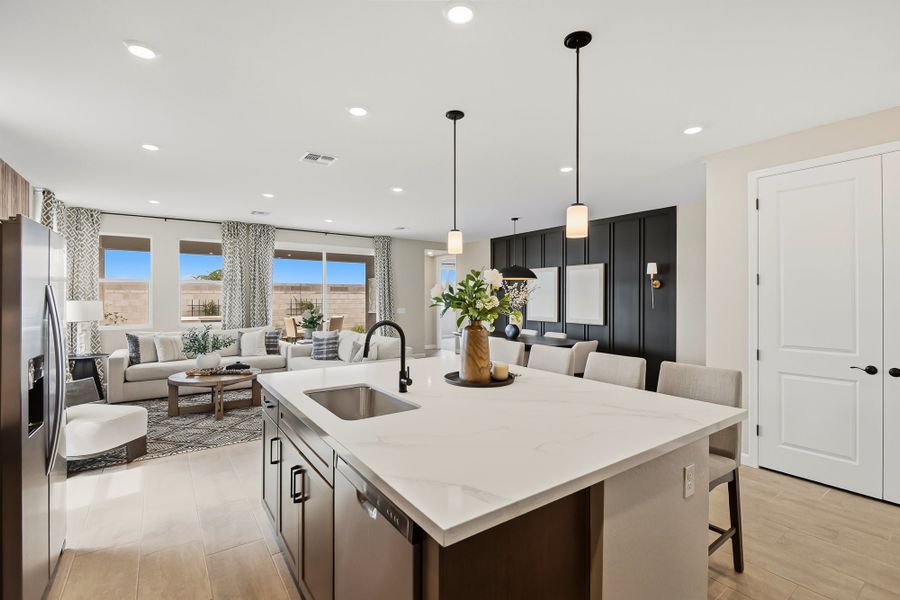 17490 W Southgate Ave, Goodyear, AZ.  - Slide 39