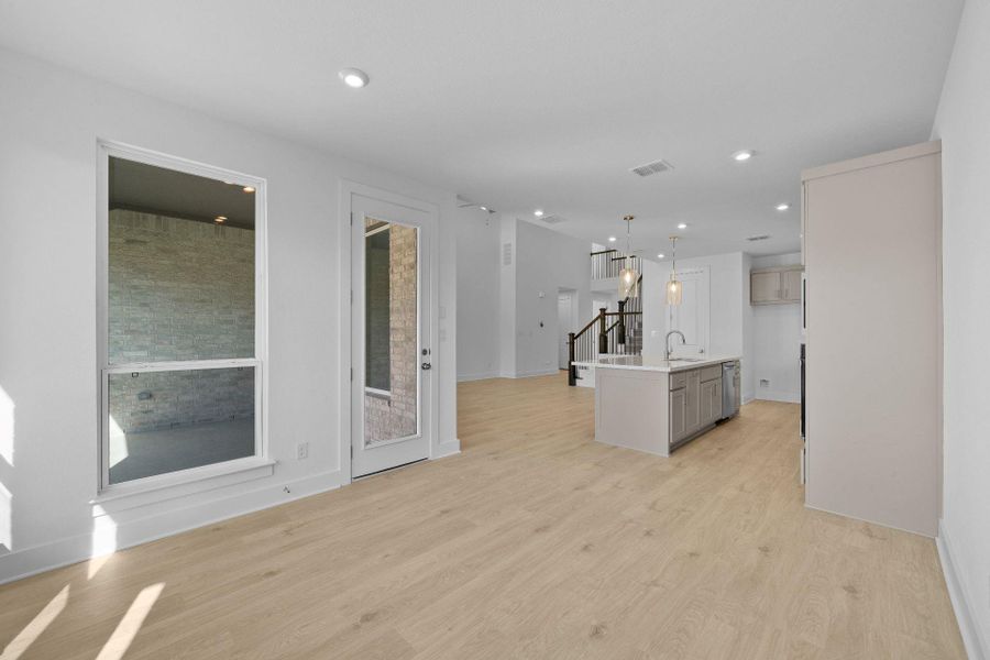 From Casual Dining to Kitchen