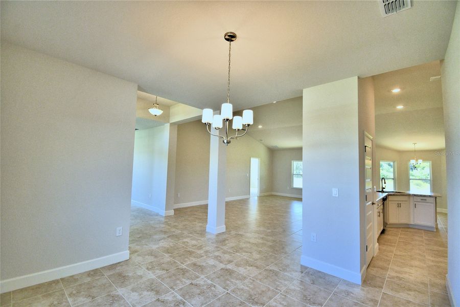 Spacious, unfurnished interior of a new home in Cadence Crossing, Auburndale (Image 19). Spacious, unfurnished interior of a new home in Cadence Crossing, Auburndale (Image 19).
