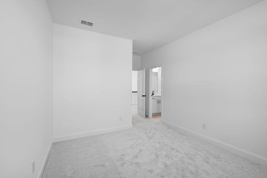 Spacious, unfurnished interior of a new home in Watson Park, Snellville (Image 30).