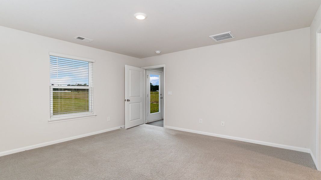 Representative unfurnished interior of a home built from the Cameron by D.R. Horton in Pinewood Estates, Conway (Image 7).